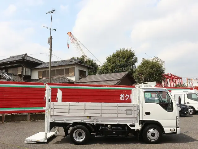 いすゞ エルフ TPG-NJR85A(2WD)の写真25