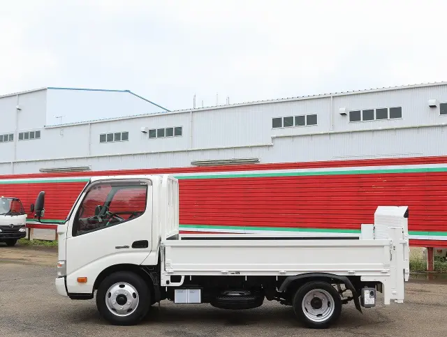 日野 デュトロ TKG-XZC605M(2WD)の写真8