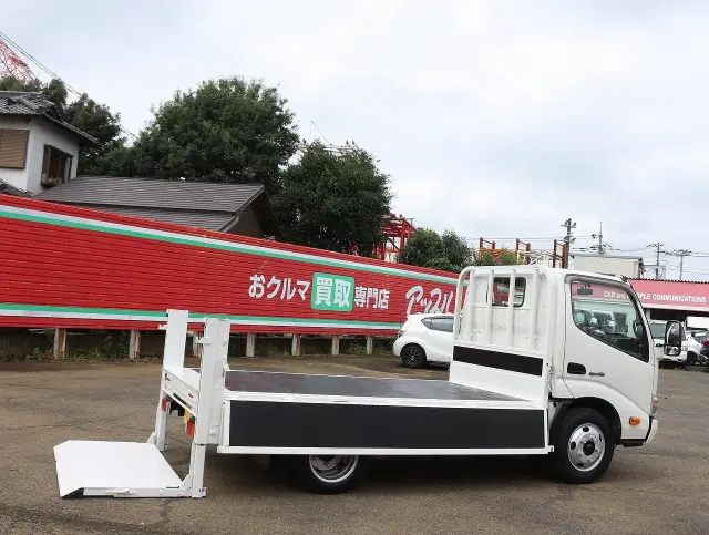 日野 デュトロ TKG-XZC605M(2WD)の写真19