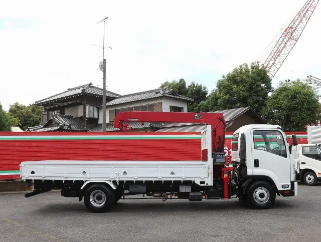 いすゞ フォワード TKG-FRR90S1(2WD)の写真9