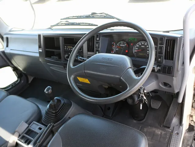 いすゞ フォワード TKG-FRR90S1(2WD)の写真42