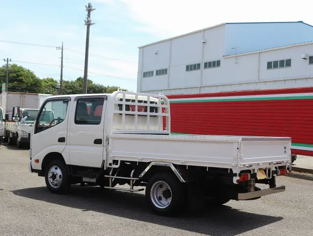 日野 デュトロ TKG-XZU685M(4WD)の写真7
