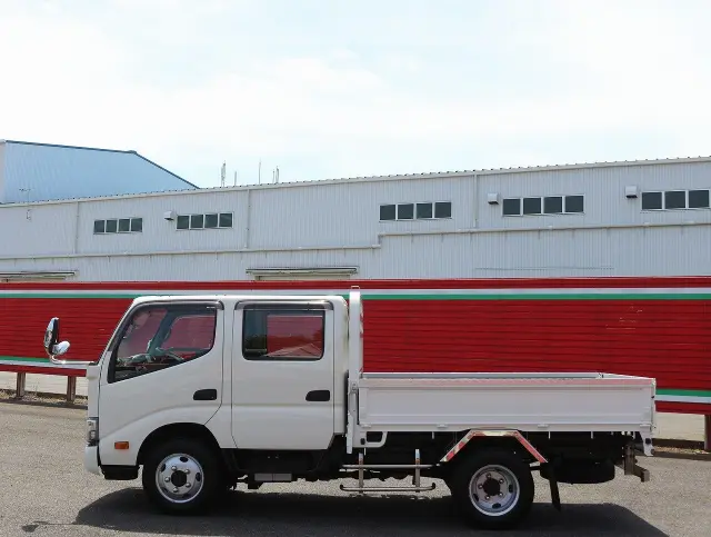 日野 デュトロ TKG-XZU685M(4WD)の写真8