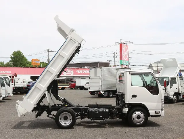 いすゞ エルフ TPG-NKR85ADの写真4
