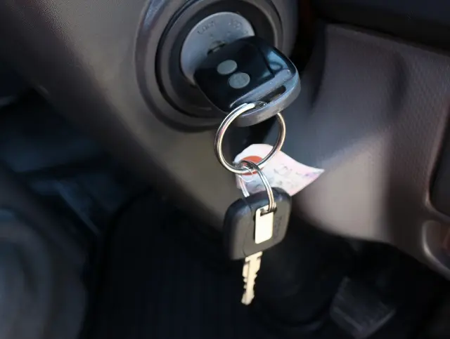 いすゞ エルフ TRG-NHR85A(2WD)の写真42