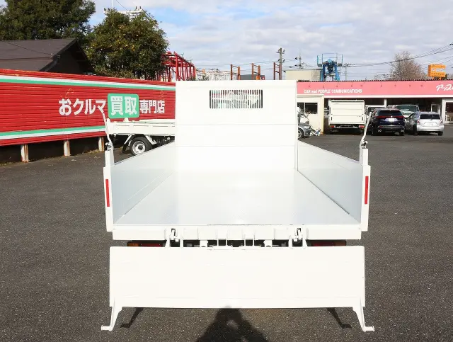 いすゞ エルフ PB-NKR81AD(2WD)の写真11