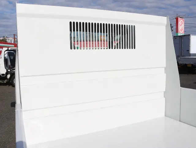 いすゞ エルフ PB-NKR81AD(2WD)の写真13