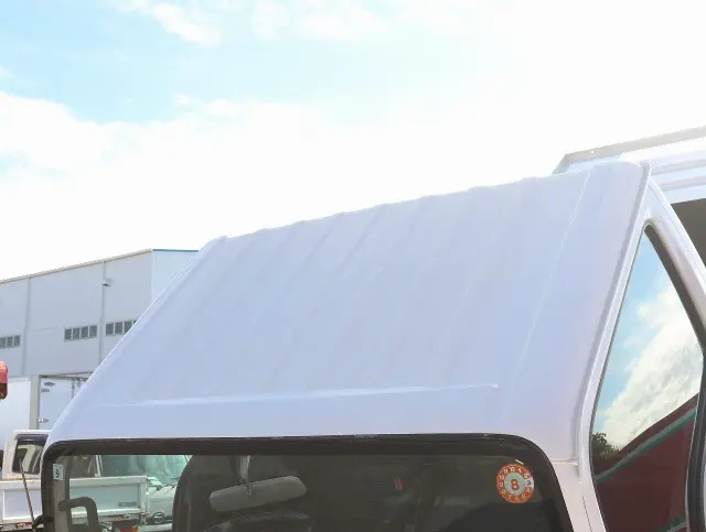 いすゞ エルフ PB-NKR81AD(2WD)の写真16
