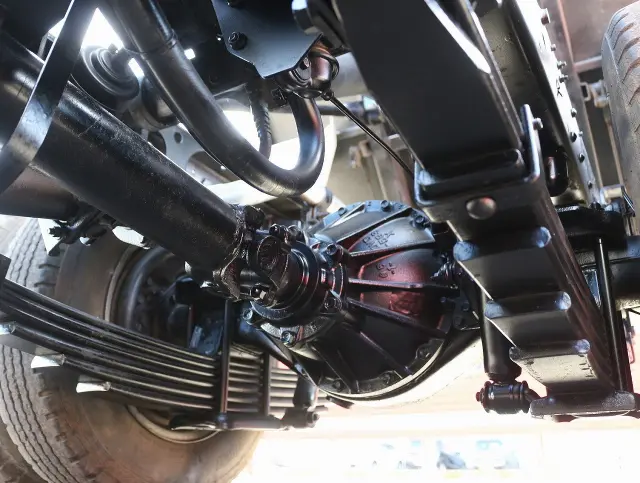 いすゞ エルフ PB-NKR81AD(2WD)の写真31