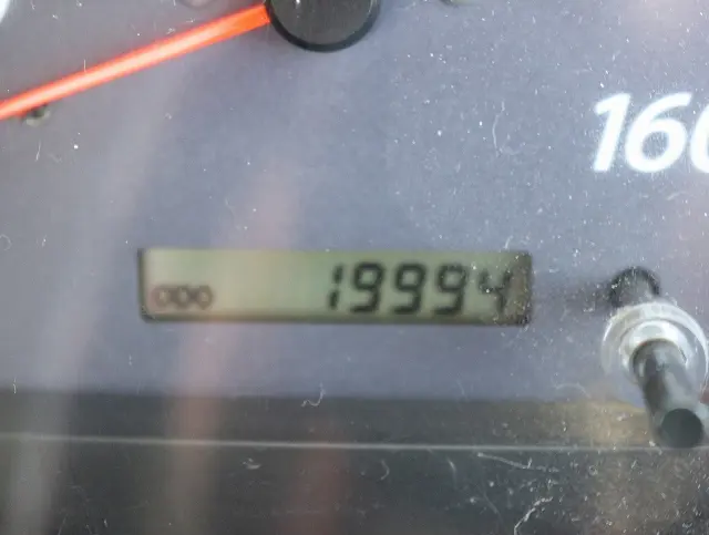 いすゞ エルフ PB-NKR81AD(2WD)の写真39