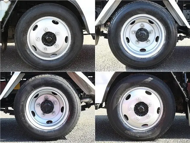 いすゞ エルフ PB-NKR81AD(2WD)の写真49