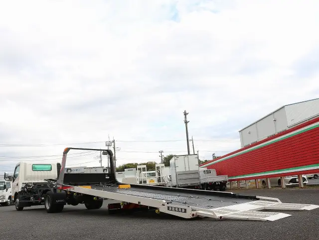 日野 デュトロ 2RG-XZU722M(2WD)の写真20