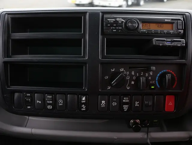 日野 デュトロ 2RG-XZU722M(2WD)の写真42