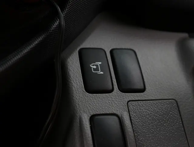 日野 デュトロ 2RG-XZU722M(2WD)の写真45