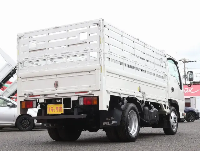 いすゞ エルフ TRG-NKR85A(2WD)の写真5