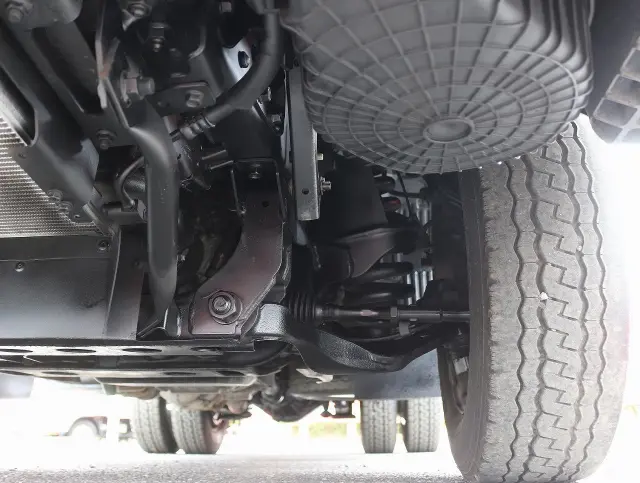 いすゞ エルフ TRG-NKR85A(2WD)の写真24