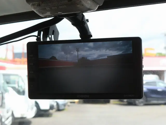 いすゞ エルフ TRG-NKR85A(2WD)の写真42