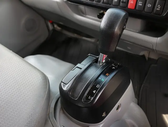 日野 デュトロ TPG-XZU605M(2WD)の写真35
