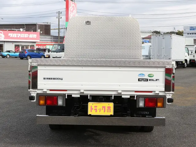 いすゞ エルフ TRG-NLR85AR(2WD)の写真6
