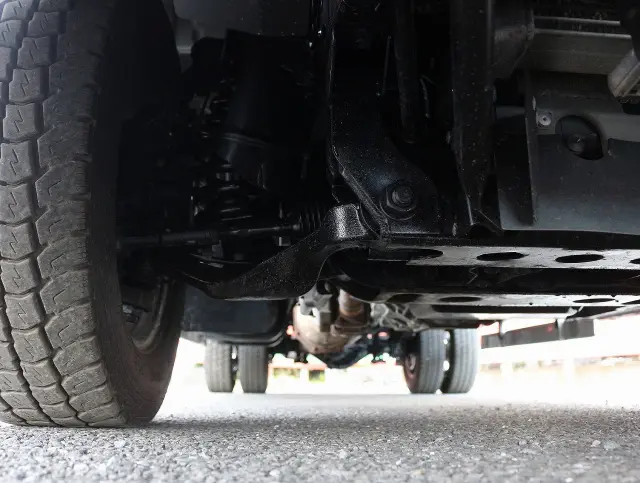 いすゞ エルフ TRG-NLR85AR(2WD)の写真23