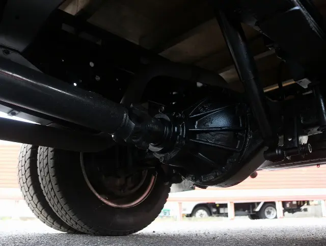 いすゞ エルフ TRG-NLR85AR(2WD)の写真24