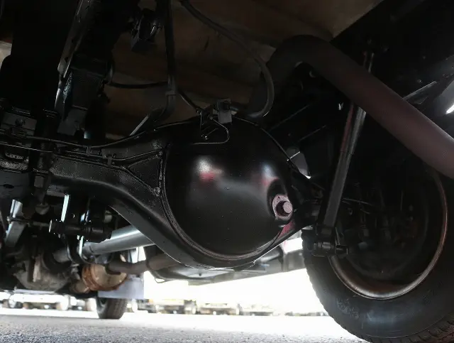 いすゞ エルフ TRG-NLR85AR(2WD)の写真25