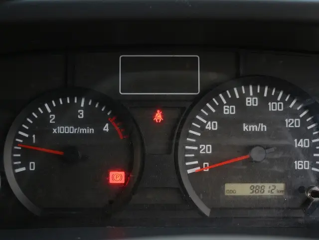 いすゞ エルフ TRG-NLR85AR(2WD)の写真33