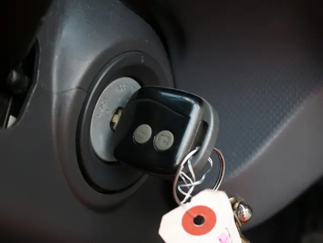 いすゞ エルフ TRG-NLR85AR(2WD)の写真39