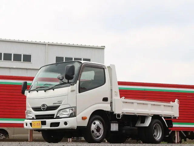 日野 デュトロ TKG-XZU675T(4WD)の写真2