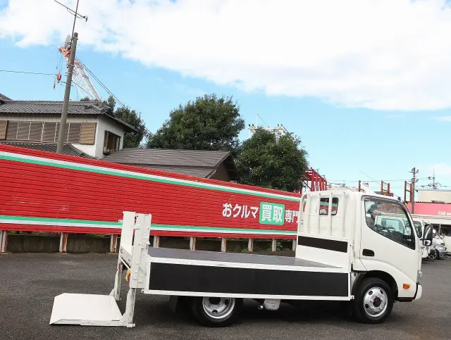 日野 デュトロ TKG-XZU675M(4WD)の写真22