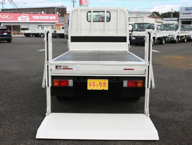 日野 デュトロ TKG-XZU675M(4WD)の写真23