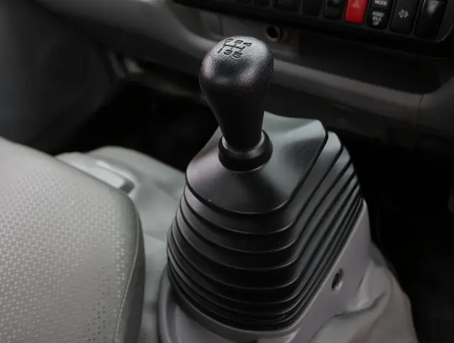 日野 デュトロ TKG-XZU675M(4WD)の写真43