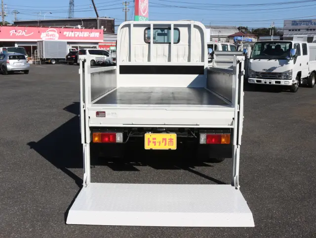 日野 デュトロ TKG-XZU675M(4WD)の写真13