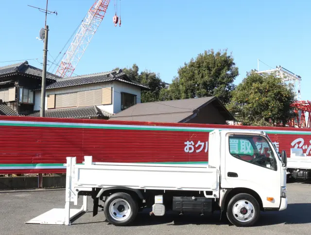 日野 デュトロ TKG-XZU675M(4WD)の写真17