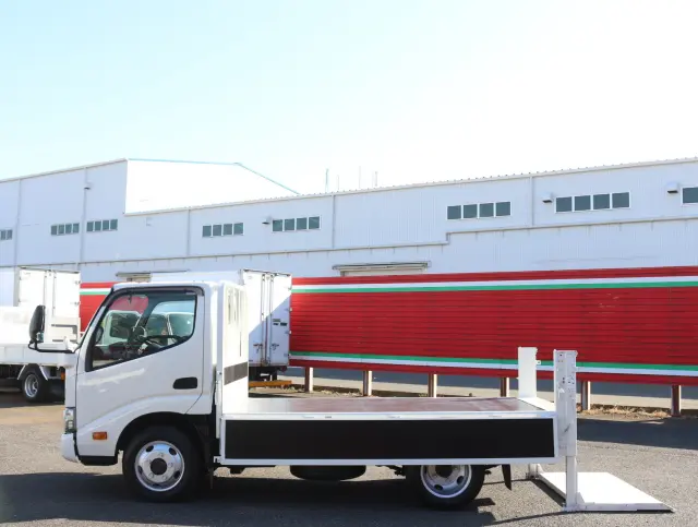 日野 デュトロ TKG-XZU675M(4WD)の写真26