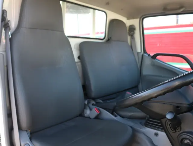 日野 デュトロ TKG-XZU675M(4WD)の写真36