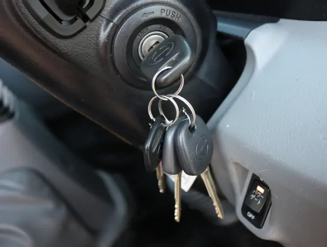 日野 デュトロ TKG-XZU675M(4WD)の写真44