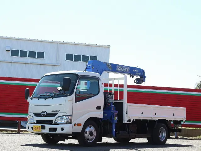 日野 デュトロ TPG-XZU650M(2WD)の写真2