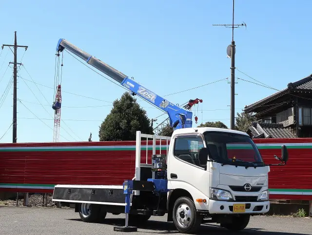 日野 デュトロ TPG-XZU650M(2WD)の写真18