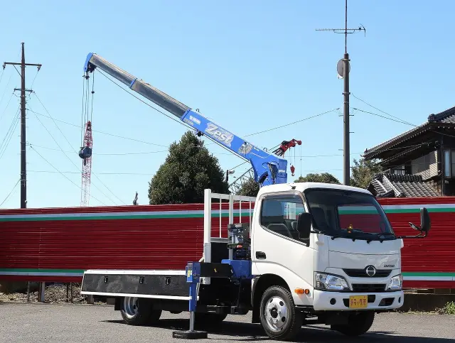 日野 デュトロ TPG-XZU650M(2WD)の写真19