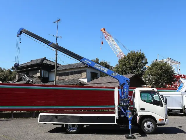 日野 デュトロ TPG-XZU650M(2WD)の写真21