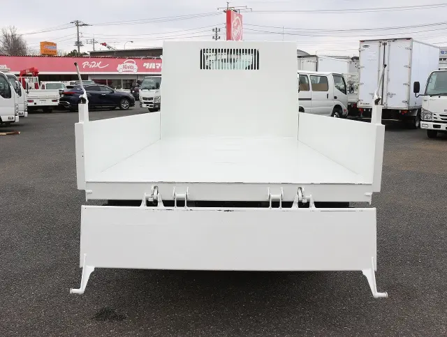 いすゞ エルフ TPG-NJR85AD(2WD)の写真10