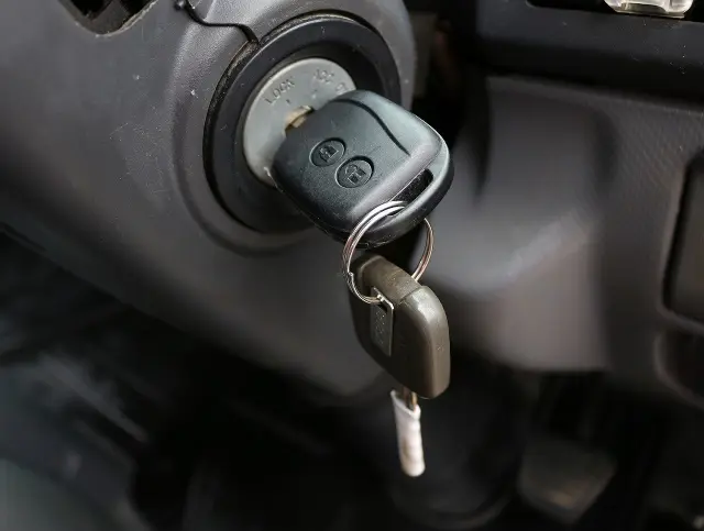 いすゞ エルフ TPG-NJR85AD(2WD)の写真45