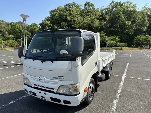 日野 デュトロ SKG-XZU675T(4WD)の写真3