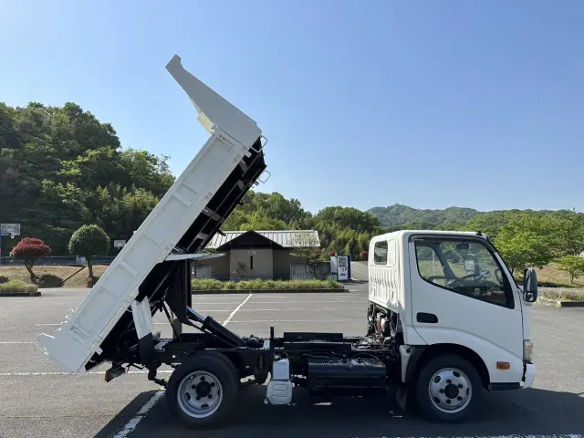 日野 デュトロ SKG-XZU675T(4WD)の写真15