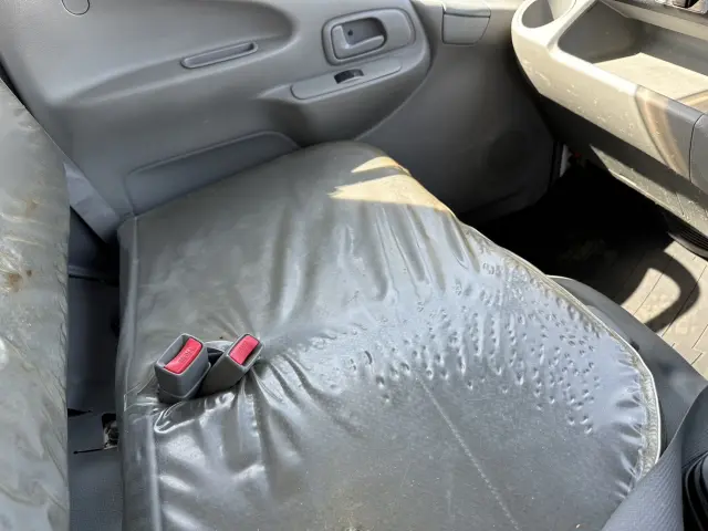 日野 デュトロ SKG-XZU675T(4WD)の写真35