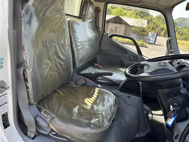 日野 デュトロ SKG-XZU675T(4WD)の写真37