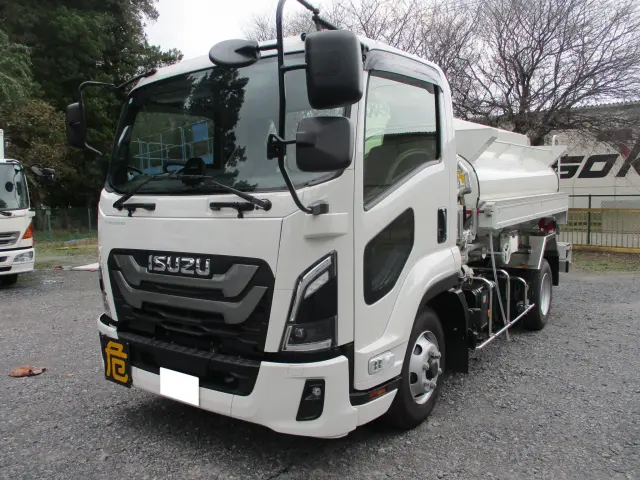 いすゞ フォワード 2RG-FRR90S4(2WD)の写真1