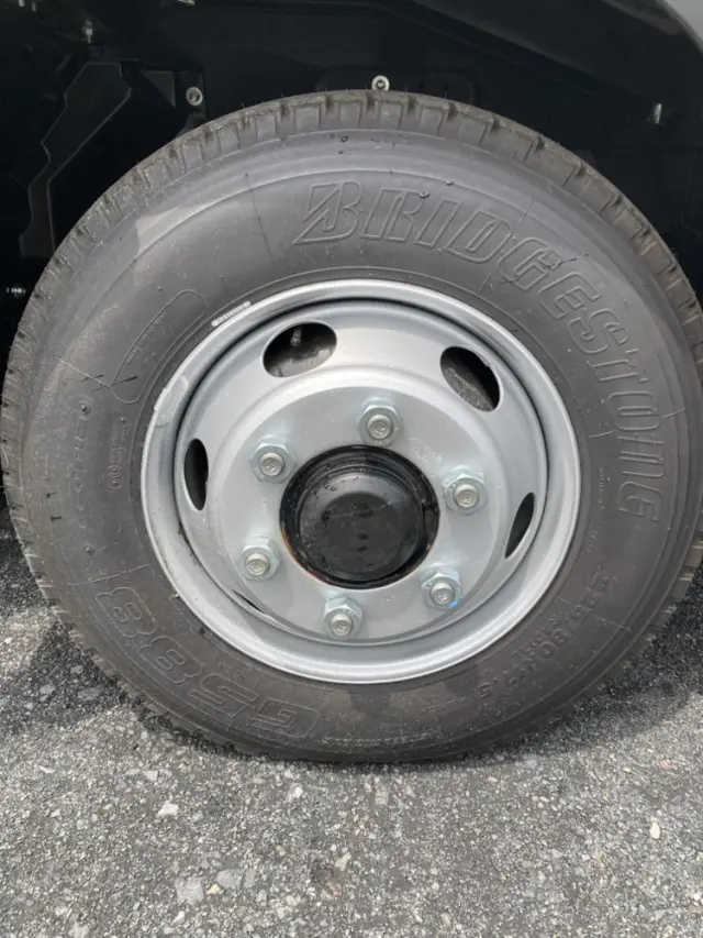 いすゞ フォワード 2RG-FRR90S4(2WD)の写真10