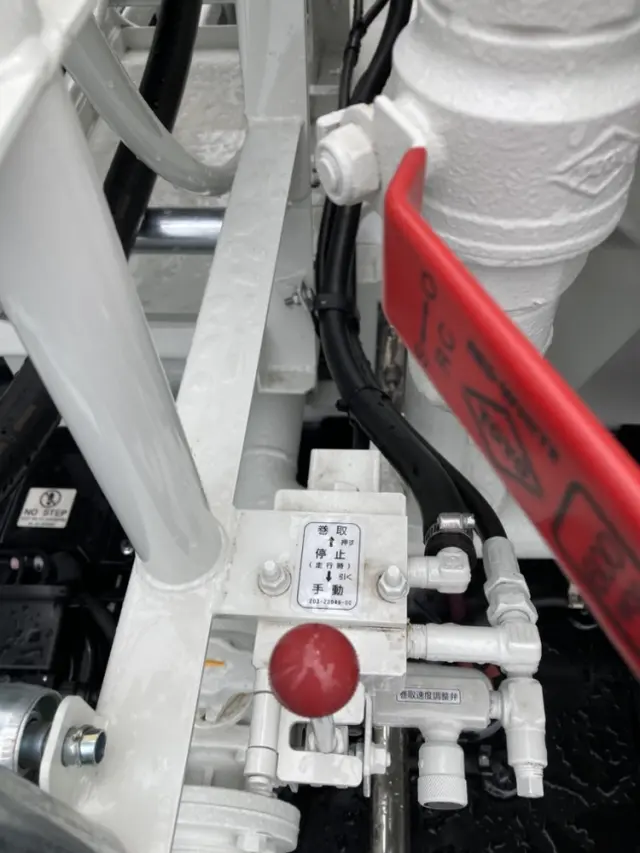 いすゞ フォワード 2RG-FRR90S4(2WD)の写真29